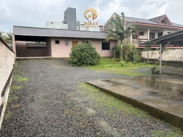 Imagem 3: CASA À VENDA NO CZERNIEWICZ ? OPORTUNIDADE DE INVESTIMENTO!