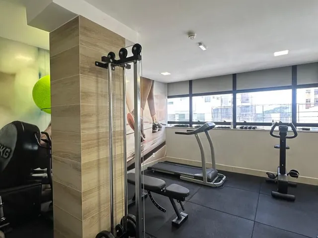 Imagem 2: Apartamento de 2 quartos, reformado, montado e decorado na Praia da Costa