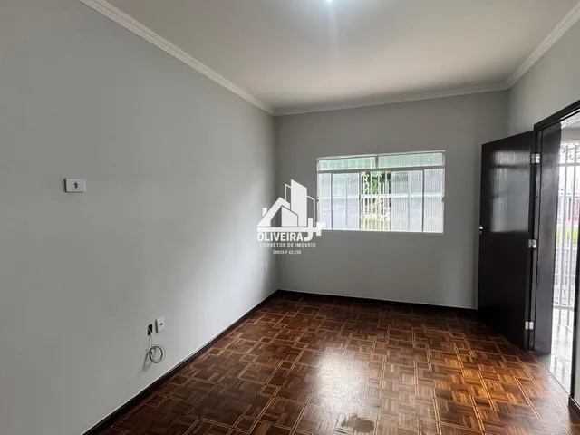 Imagem 14: CASA PRAÇA JD PARANÁ