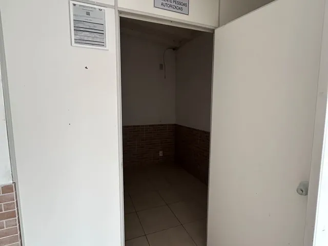 Imagem 3: Sala comercial em Rio Tavares, Florianópolis/SC