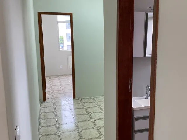 Imagem 12: DELGADO aluga APARTAMENTO com 1 quarto e garagem, FRENTE para AV 22 DE MAIO - CENTRO