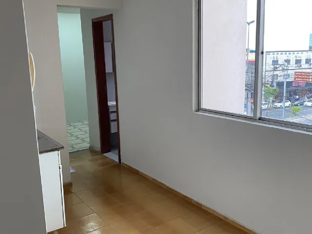Imagem 10: DELGADO aluga APARTAMENTO com 1 quarto e garagem, FRENTE para AV 22 DE MAIO - CENTRO