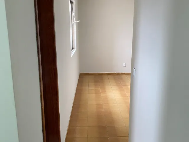 Imagem 15: DELGADO aluga APARTAMENTO com 1 quarto e garagem, FRENTE para AV 22 DE MAIO - CENTRO