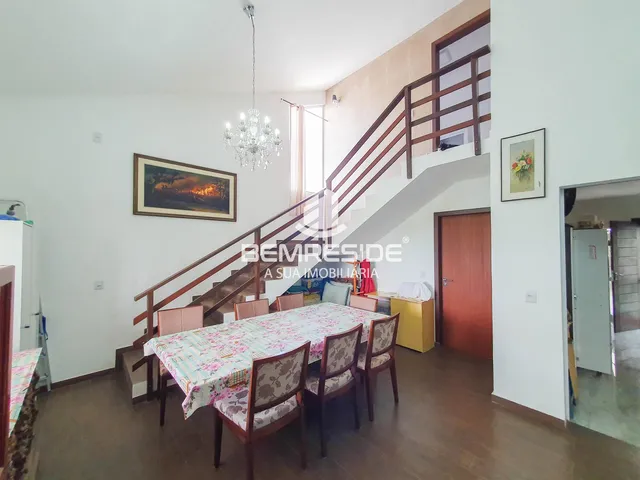 Imagem 8: Casa de laje com cinco quartos e escriturada no bairro Cristo Rei em Jaguaruna