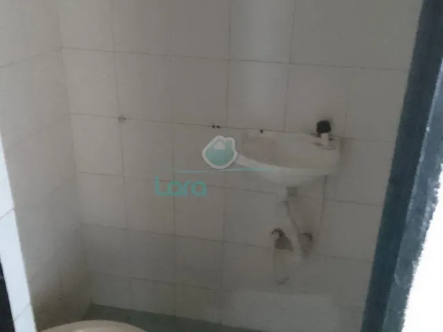 Imagem 6: Loja para Locação em Macaé com 145m² e 2 Banheiros