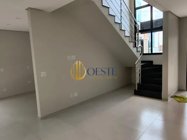 Imagem 4: Sobrado com 3 Suítes e 2 Vagas Cobertas