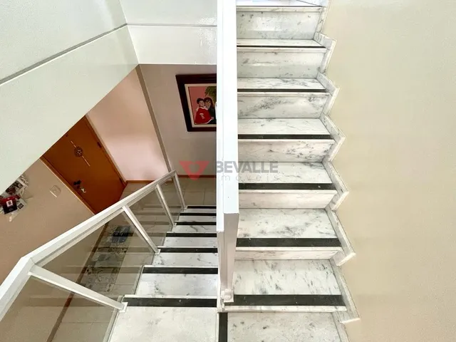 Imagem 4: Cobertura À Venda em Botafogo: 200M², 3 Quartos, 2 Vagas