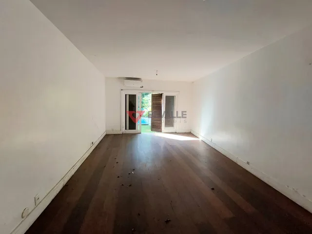 Imagem 2: Casa de Luxo na Gávea - Rio de Janeiro com 500M², 5 Suítes por R$3.900.000 para Venda