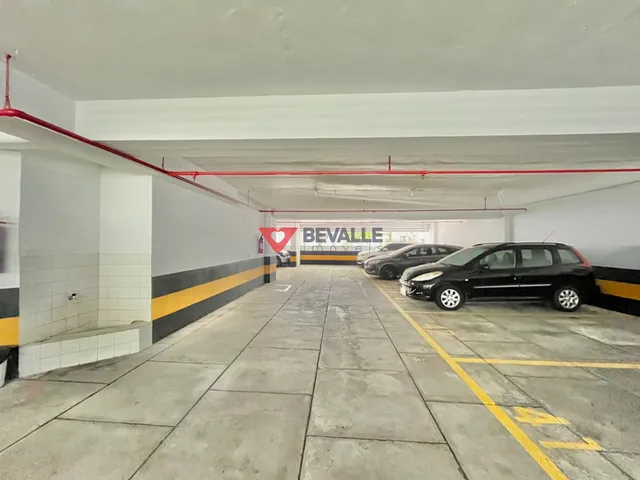 Imagem 5: Apartamento de 100m² em Leme, RJ com 3 dormitórios e 1 suíte - Venda e locação por