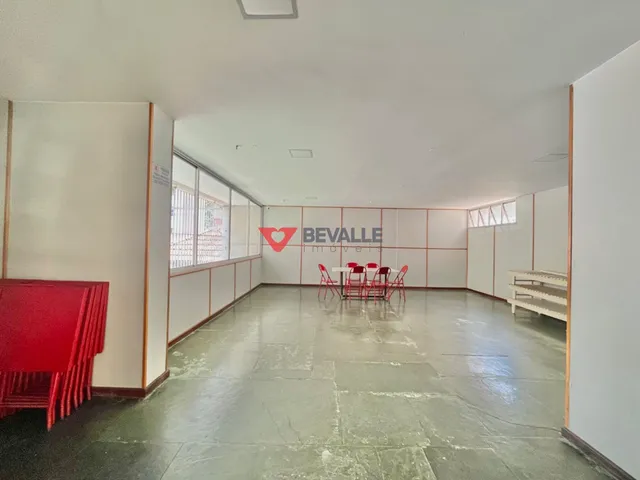 Imagem 9: Apartamento de 100m² em Leme, RJ com 3 dormitórios e 1 suíte - Venda e locação por