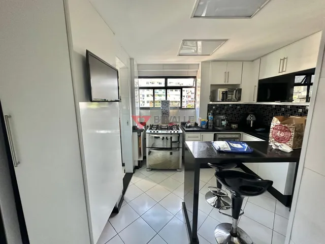 Imagem 12: Cobertura de Luxo em Botafogo - Rj com 245M², 3 Dormitórios e 3 Suítes