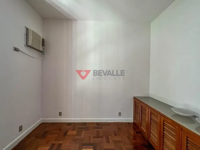 Imagem 13: Casa À Venda na Urca: 340M², 5 Quartos, 2 Vagas