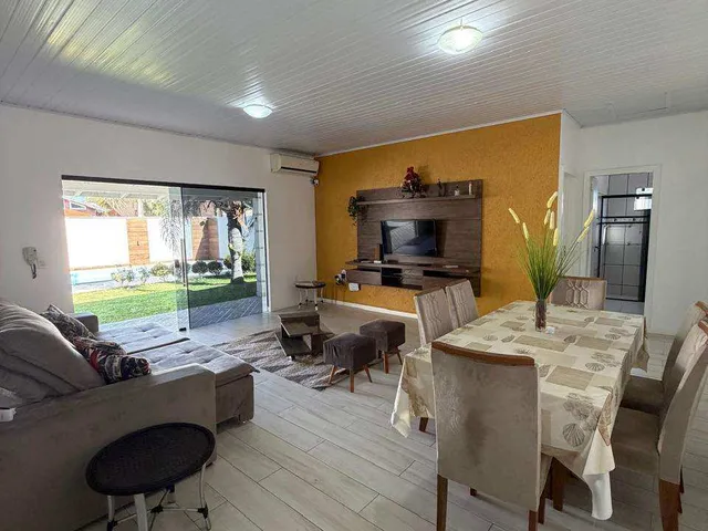 Imagem 2: Casa próxima da lagoa, no bairro Portinho da vila em Imbituba/SC