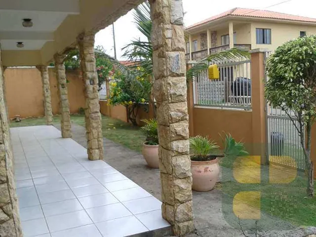 Imagem 3: Sobrado à venda, 50 m da praia, 1 Suíte + 4 quartos, 200m²