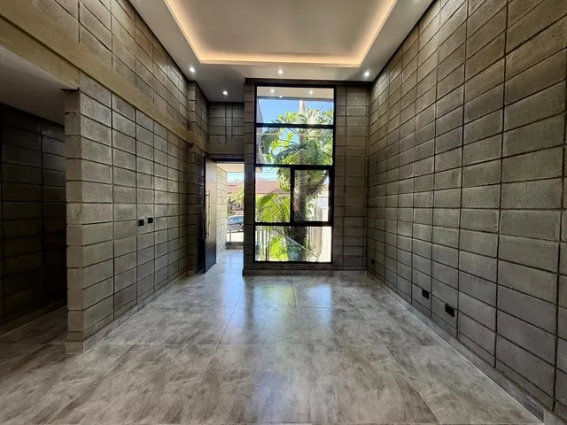 Imagem 7: Casa Nova Estilo Industrial com 5 Quartos e Terraço no Monte Líbano