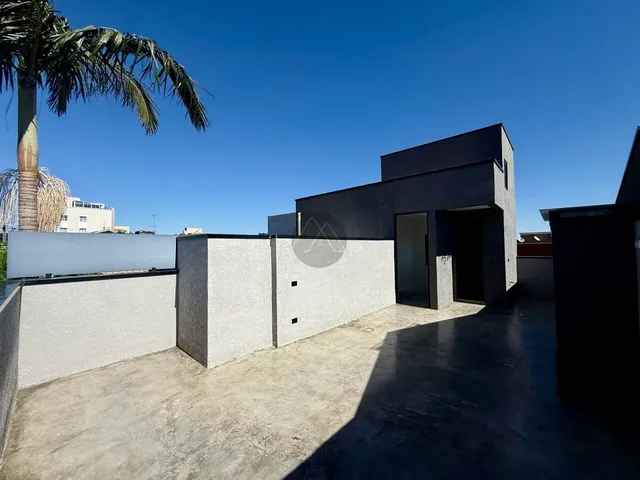 Imagem 5: Casa Nova Estilo Industrial com 5 Quartos e Terraço no Monte Líbano