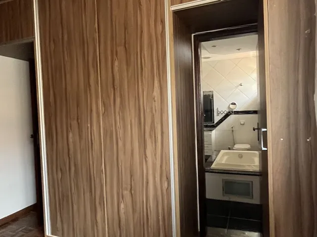 Imagem 9: Casa Geminada para LOCAÇÃO 4 Quartos 2 Banho 1 Vaga