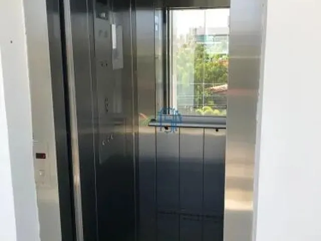 Imagem 4: Empresarial Canaã - Sala Comercial À Venda de Esquina Frente À Praça do Caju com Elevador