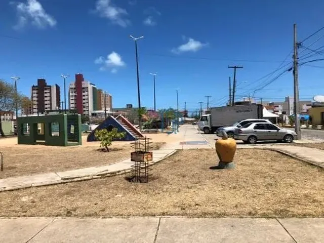 Imagem 8: Empresarial Canaã - Sala Comercial À Venda de Esquina Frente À Praça do Caju com Elevador