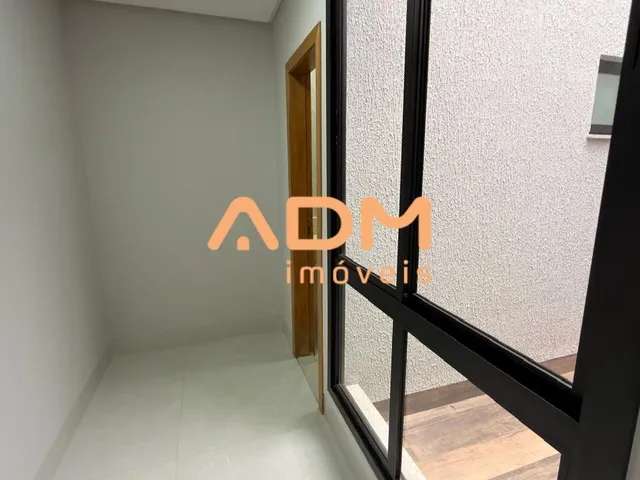 Imagem 2: Casa á venda 3 Qtos - Sendo 1 Suíte - Jardim América - Goiânia - 147m²