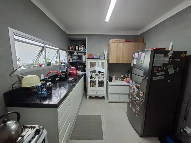 Imagem 2: Apartamento à Venda com 3 Quartos, 1 Suíte e 88 m²