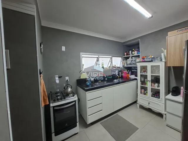Imagem 9: Apartamento à Venda com 3 Quartos, 1 Suíte e 88 m²