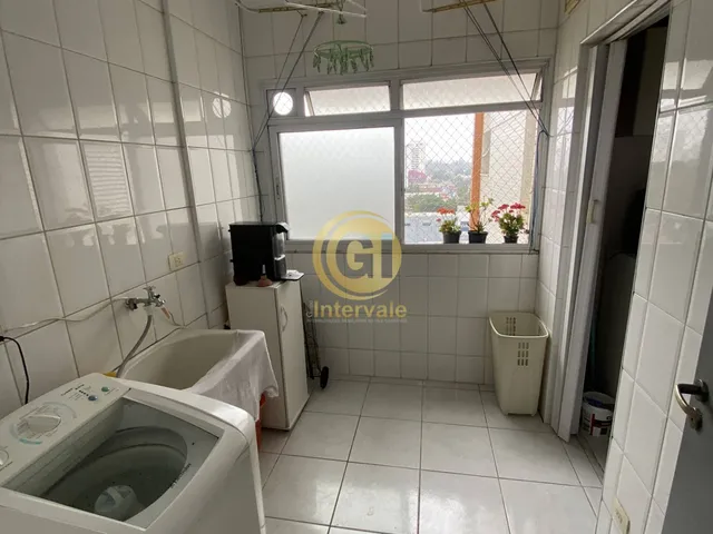 Imagem 3: Apartamento no coração da Vila Ema em São José dos Campos com 4 Dormitórios, 2