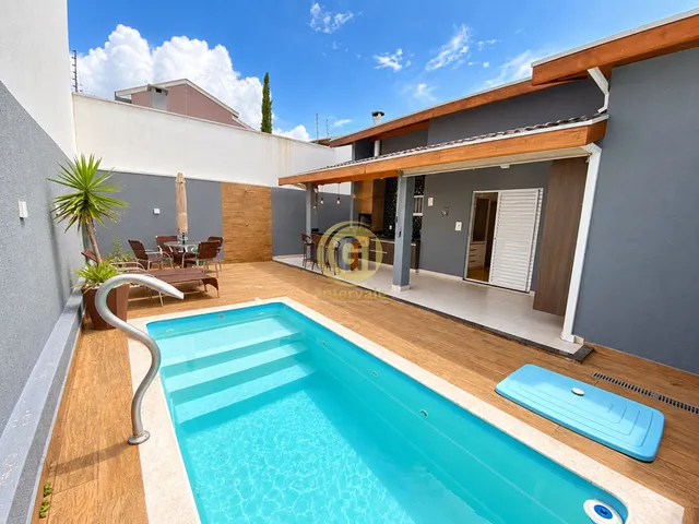 Imagem: Casa Térrea com Piscina e Área Gourmet