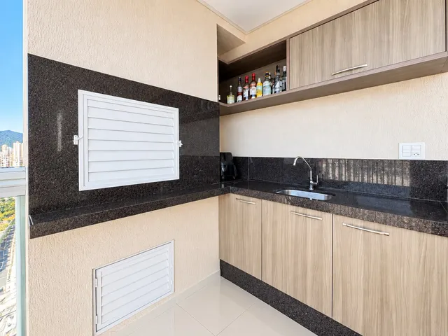 Imagem 14: Apartamento à venda em Itapema, Meia praia, com 4 quartos, 180m²