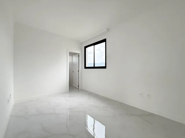 Imagem 15: Apartamento à venda com 135m² por R$ 2.600.000,00