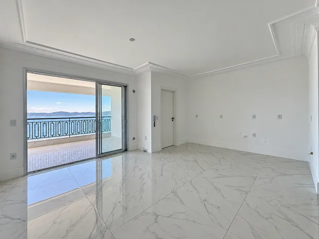 Imagem 5: Apartamento com vista para o mar à venda com 146m² por R$ 3.250.000,00