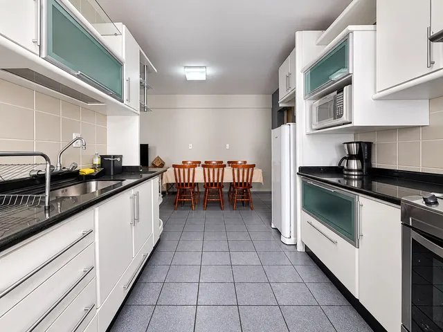 Imagem 11: Apartamento com vista para o mar à venda com 289m² por R$ 3.000.000,00