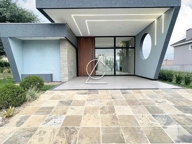 Imagem 1: Casa de Alto Padrão no Condomínio Alphaville em Gravataí