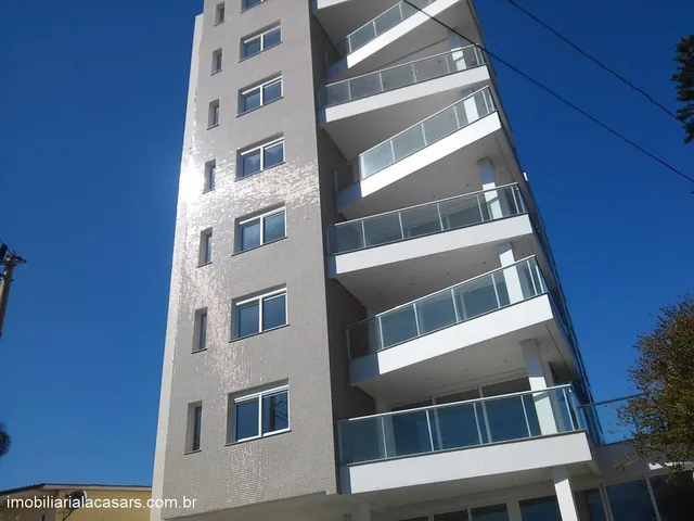 Imagem 2: Apartamento de Duas Suítes, e (02) Duas Vagas de Garagem, no Nossa Senhora das Graças.