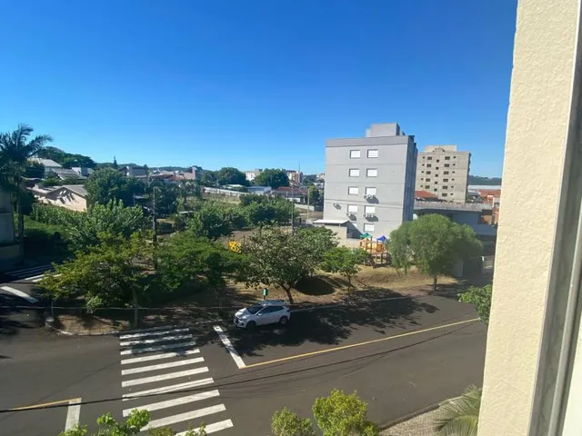 Imagem 3: Imóvel à venda em Dois Irmãos: Apartamento 74m² com Sala e Cozinha Integradas