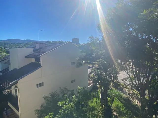 Imagem 7: Imóvel à venda em Dois Irmãos: Apartamento 74m² com Sala e Cozinha Integradas