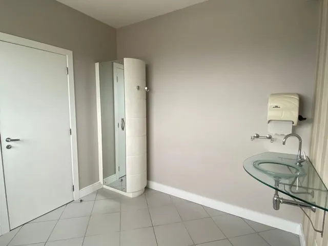 Imagem 5: EXCELENTE SALA COMERCIAL PARA CONSULTÓRIO