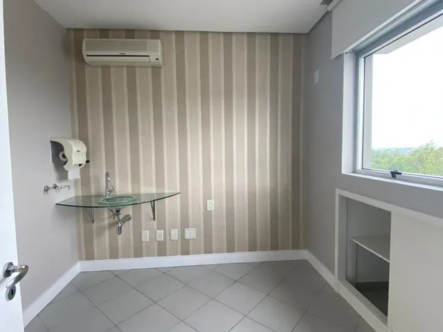 Imagem 8: EXCELENTE SALA COMERCIAL PARA CONSULTÓRIO