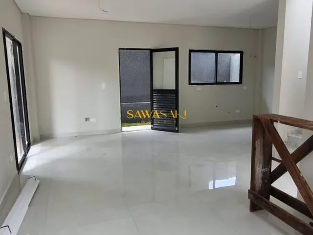 Imagem 2: Sobrado à venda no bairro Xaxim - Curitiba/PR