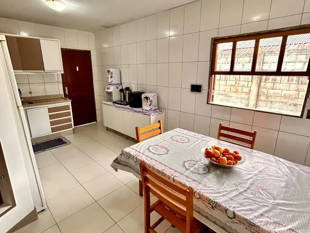 Imagem 6: Casa Alto Padrão com Piscina e Área Gourmet - Caminho Novo em Palhoça/SC