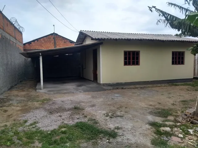 Imagem: Casa sozinha no Terreno - Aririu da Formiga
