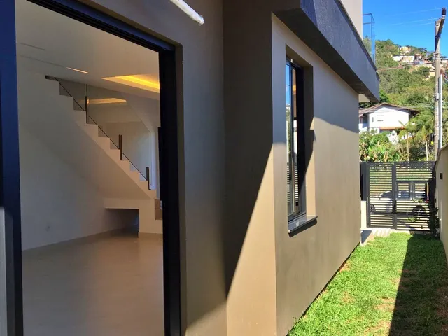 Imagem 10: Casa em Loteamento de Alto Padrão