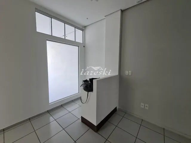 Imagem 9: Ampla Sala comercial com Subsalas, mais de 500m2 na Av Americo Sasdelli na Vila A em Foz