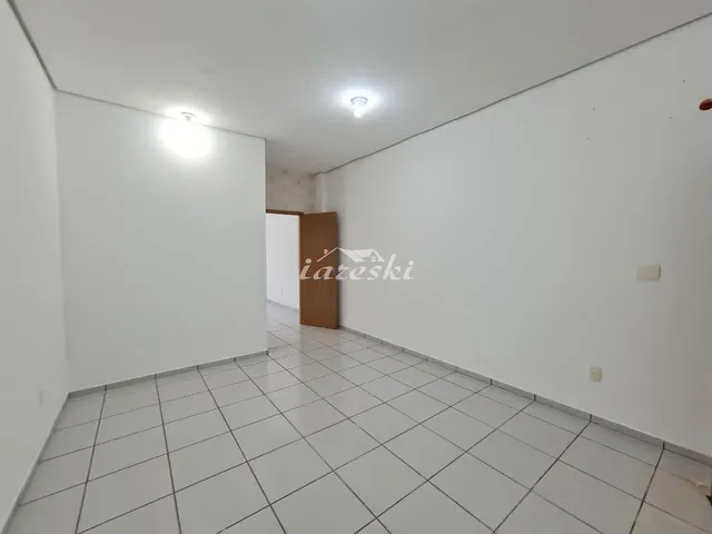 Imagem 13: Ampla Sala comercial com Subsalas, mais de 500m2 na Av Americo Sasdelli na Vila A em Foz