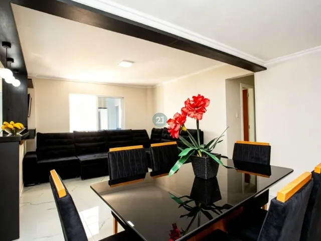 Imagem 10: Alugo amplo apartamento mobiliado, com 02 quartos, 01 garagem, 92m²...