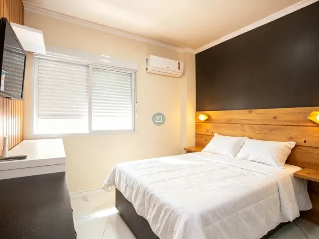 Imagem 9: Alugo amplo apartamento mobiliado, com 02 quartos, 01 garagem, 92m²...