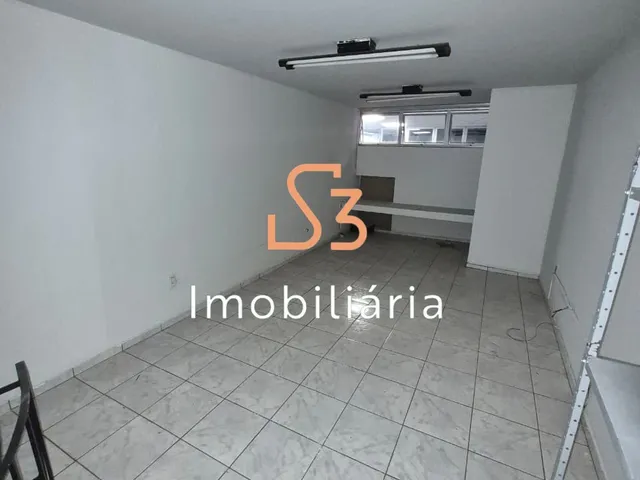 Imagem 2: Excelente oportunidade de locação: Loja comercial no Centro de Uberlândia-MG, 3 salas