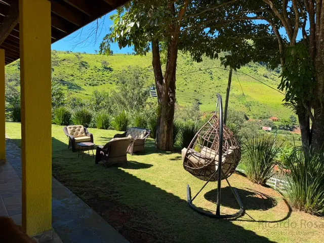 Imagem 5: Chácara À Venda em Delfim Moreira-Mg, Bairro Água Limpa: 4 Quartos, 1 Sala, 1 Banheiro, 150M² de Área. Venha Conferir!
