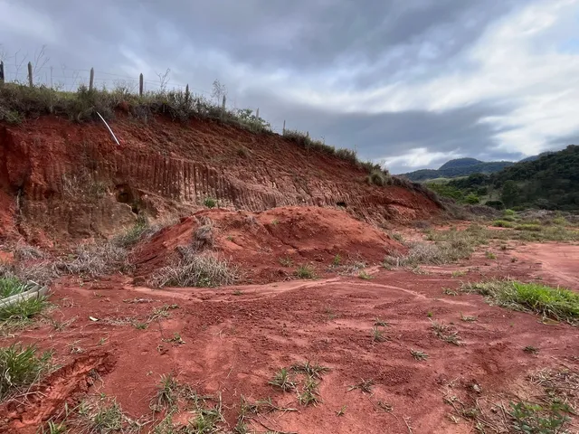 Imagem 3: Terreno à Venda em Itajubá-MG, Bairro Retiro, 1.700,00m² de Área!