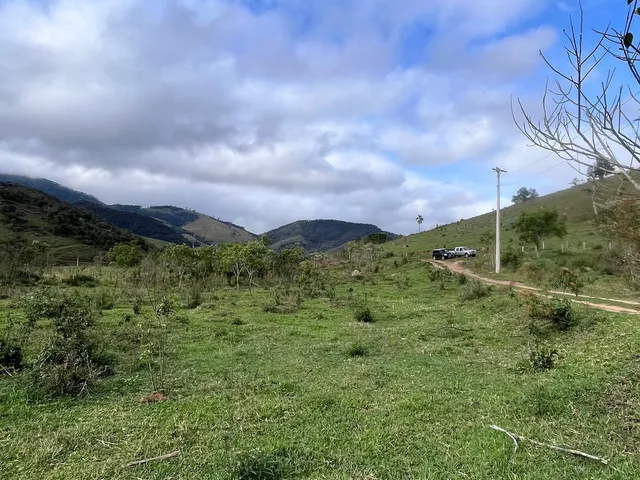 Imagem: Terreno à venda em Itajubá-MG, bairro